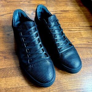 John Varvatos Reed Low Top Laser Etched Sneakers - Black